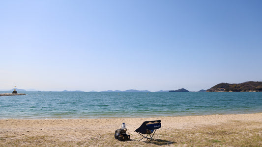 沙美海岸で極上のチェアリングタイム ナイスリーの椅子でリフレッシュ