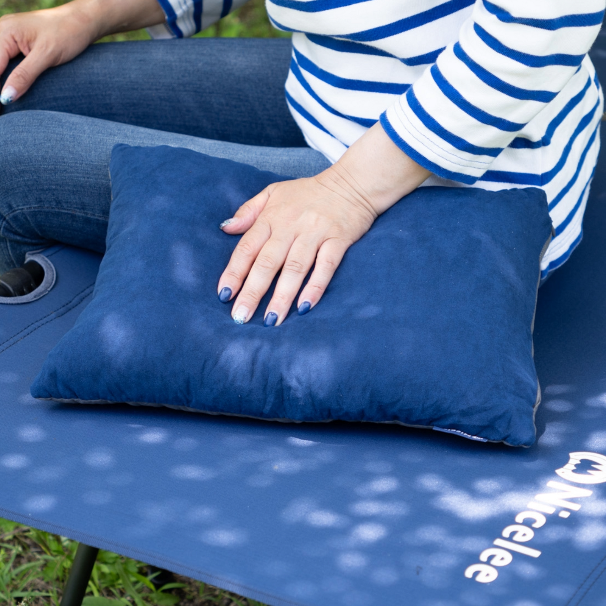 ナイスリー キャンプまくら コンパクト アウトドア 枕 ピロー ナイスリー キャンプまくら コンパクト アウトドア 枕 ピロー